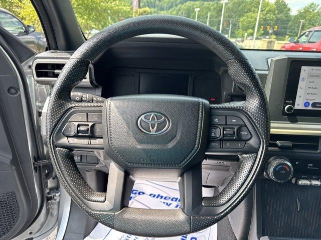 2024 Toyota Tacoma 4WD 4WD SR5 Double Cab 5' Bed AT (Natl)