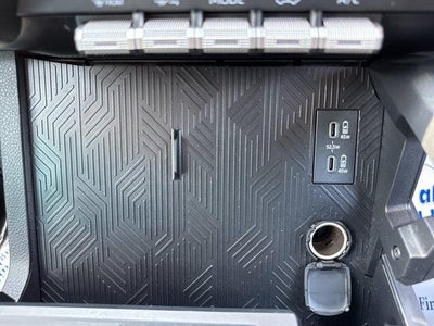 2024 Toyota Tacoma 4WD 4WD SR5 Double Cab 5' Bed AT (Natl)