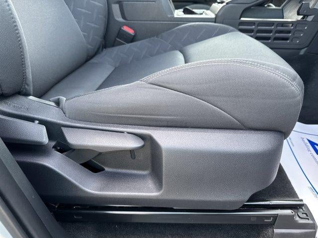 2024 Toyota Tacoma 4WD 4WD SR5 Double Cab 5' Bed AT (Natl)