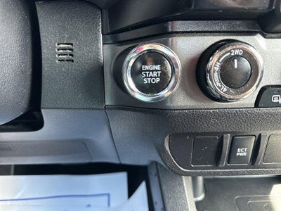 2022 Toyota Tacoma 4WD 4WD TRD Sport Double Cab 5' Bed V6 AT (Natl)