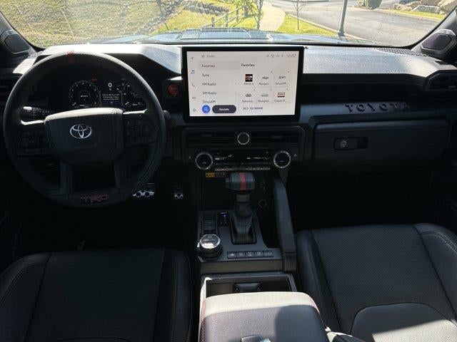 2025 Toyota Tacoma 4WD 4WD TRD Pro Hybrid Double Cab 5' Bed AT (Natl)
