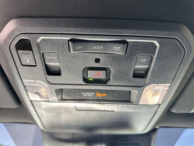 2025 Toyota Tacoma 4WD 4WD TRD Pro Hybrid Double Cab 5' Bed AT (Natl)