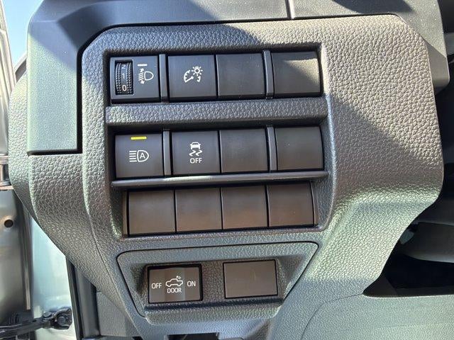2025 Toyota Tacoma 4WD 4WD SR Double Cab 5' Bed AT (GS)