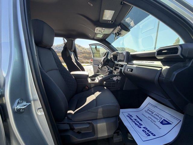 2025 Toyota Tacoma 4WD 4WD SR Double Cab 5' Bed AT (GS)