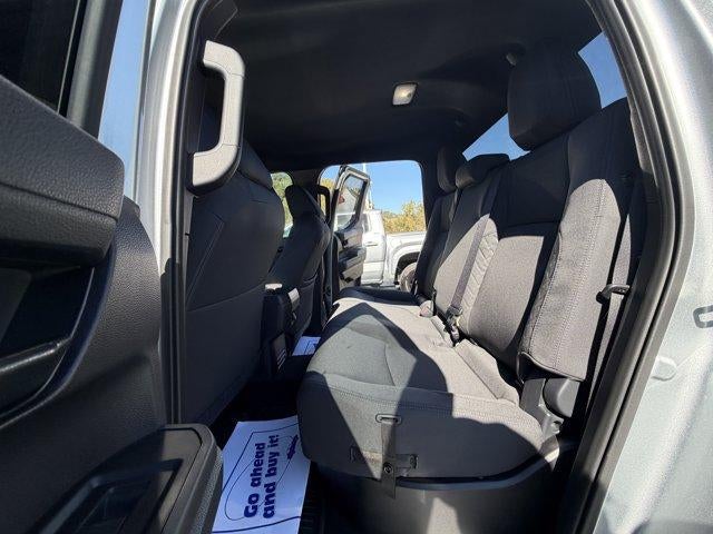 2025 Toyota Tacoma 4WD 4WD SR Double Cab 5' Bed AT (GS)