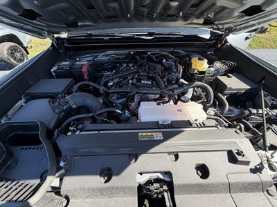 2025 Toyota Tacoma 4WD 4WD SR Double Cab 5' Bed AT (GS)