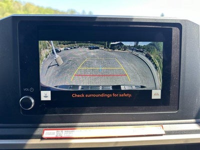 2025 Toyota Tacoma 4WD 4WD SR Double Cab 5' Bed AT (GS)