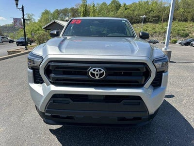 2025 Toyota Tacoma 4WD 4WD SR Double Cab 5' Bed AT (GS)