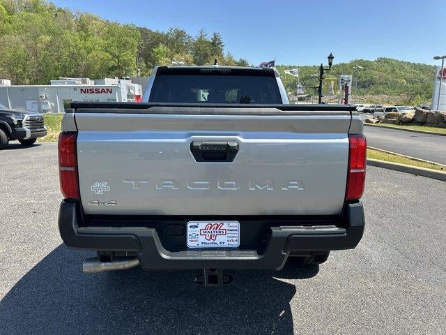 2025 Toyota Tacoma 4WD 4WD SR Double Cab 5' Bed AT (GS)