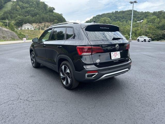 2024 Volkswagen Taos SE 4MOTION
