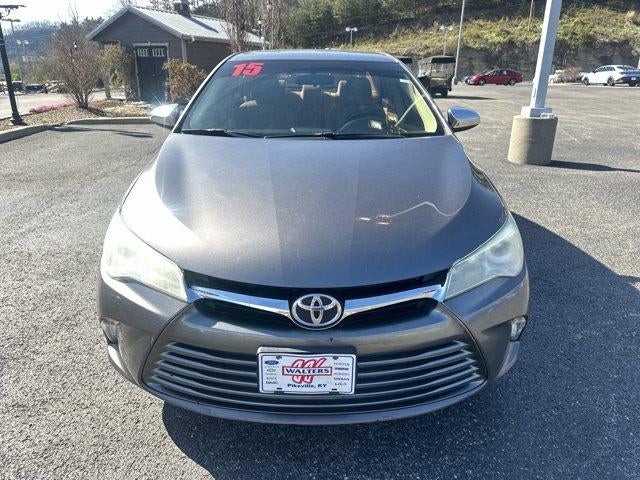 2015 Toyota Camry 4dr Sdn I4 Auto LE (SE)