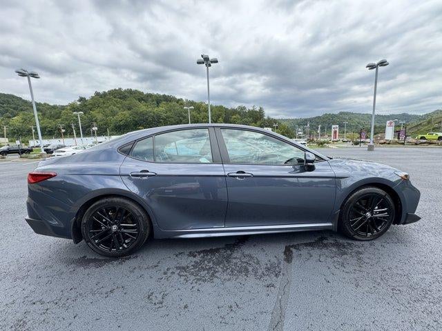 2026 Toyota Camry SE (Natl)