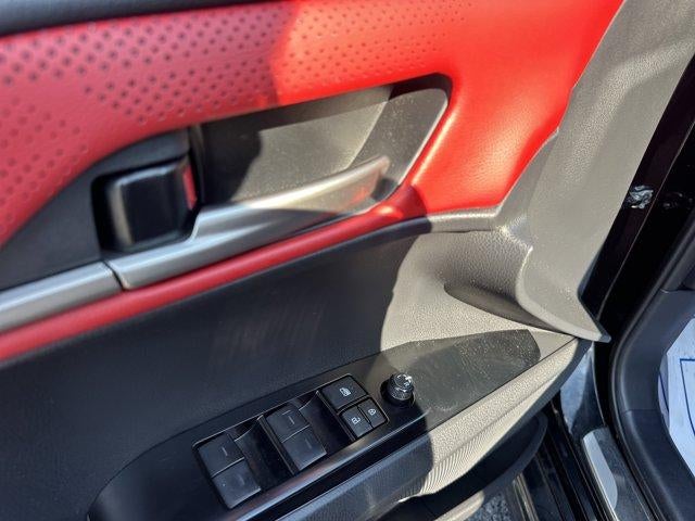 2025 Toyota Camry XSE AWD (Natl)