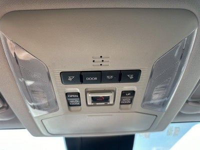 2024 Toyota RAV4 Hybrid XLE AWD (Natl)