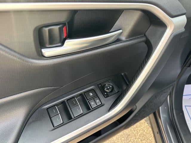 2024 Toyota RAV4 Hybrid XLE AWD (Natl)