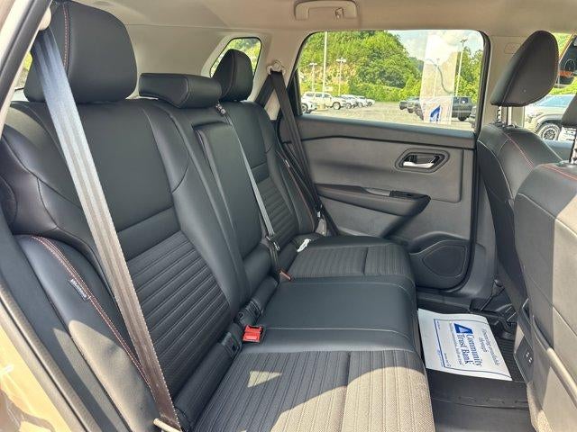 2026 Nissan Rogue 2026.5 AWD Rock Creek