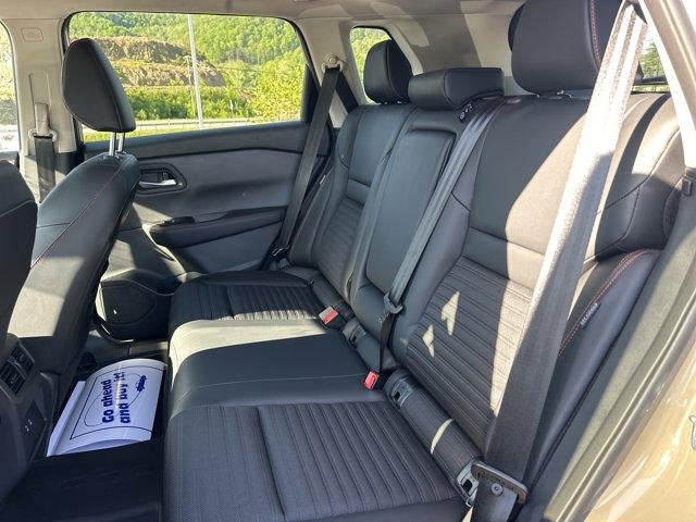 2026 Nissan Rogue 2026.5 AWD Rock Creek