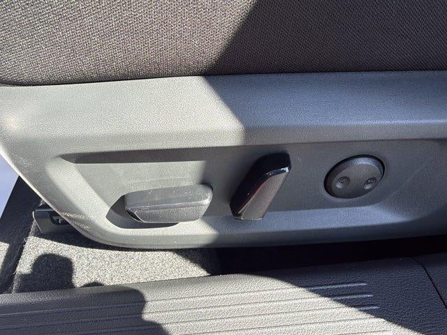 2027 Nissan Rogue SV AWD