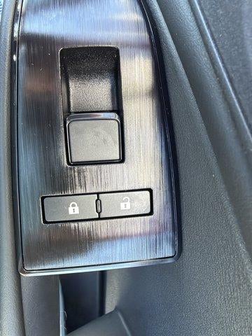 2027 Nissan Rogue SV AWD