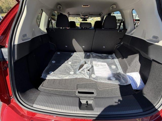 2027 Nissan Rogue SV AWD