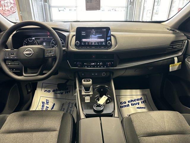 2026 Nissan Rogue 2026.5 AWD SV