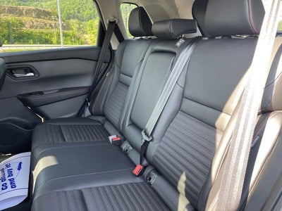 2026 Nissan Rogue 2026.5 AWD Rock Creek