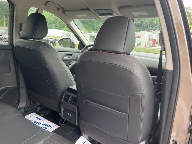 2026 Nissan Rogue 2026.5 AWD Rock Creek