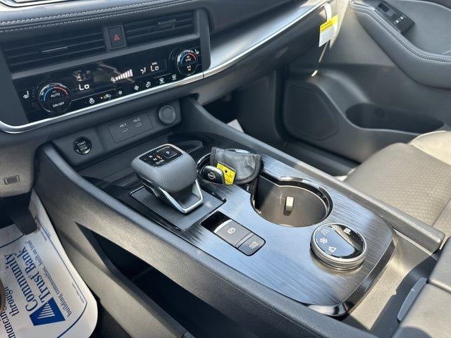 2026 Nissan Rogue 2026.5 AWD Dark Armor