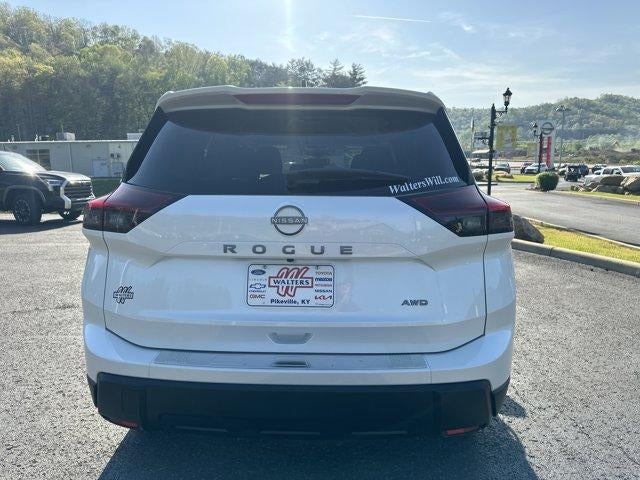 2026 Nissan Rogue 2026.5 AWD SV