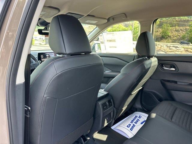 2026 Nissan Rogue 2026.5 AWD Rock Creek