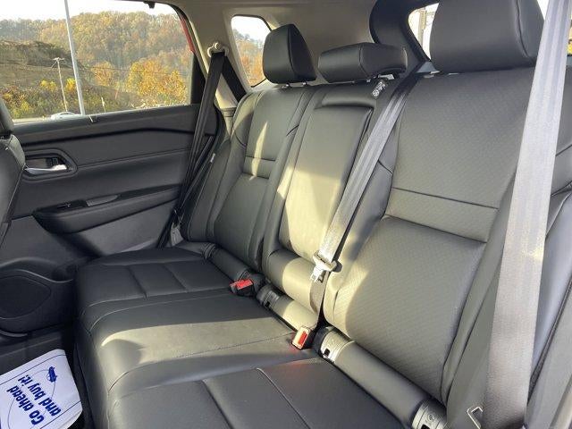 2026 Nissan Rogue AWD SV *Ltd Avail*