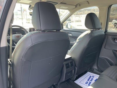 2026 Nissan Rogue 2026.5 AWD Rock Creek