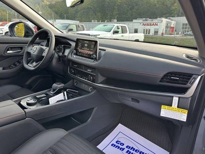 2026 Nissan Rogue AWD Rock Creek *Ltd Avail*