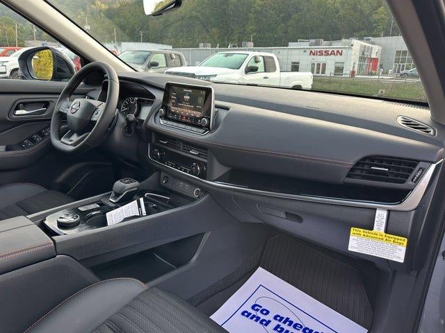 2026 Nissan Rogue AWD Rock Creek *Ltd Avail*