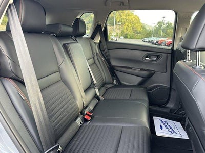 2026 Nissan Rogue AWD Rock Creek *Ltd Avail*