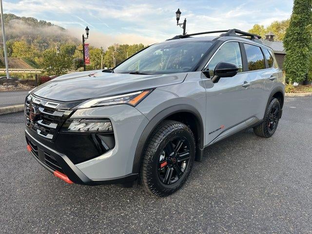 2026 Nissan Rogue AWD Rock Creek *Ltd Avail*