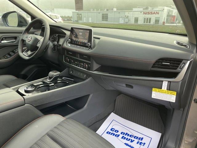 2026 Nissan Rogue AWD Rock Creek *Ltd Avail*