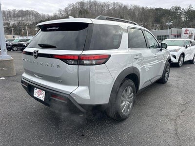 2024 Nissan Pathfinder SV 2WD