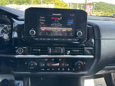2023 Nissan Pathfinder SV 4WD