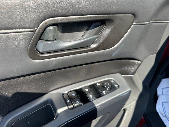 2023 Nissan Pathfinder SV 4WD