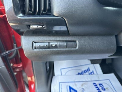 2023 Nissan Pathfinder SV 4WD