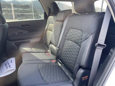 2026 Nissan Pathfinder SV 4WD