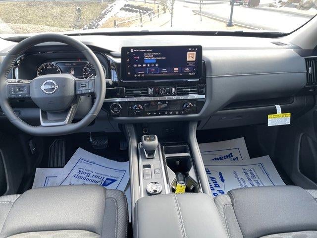 2026 Nissan Pathfinder SV 4WD