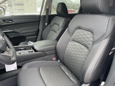 2026 Nissan Pathfinder SV 4WD