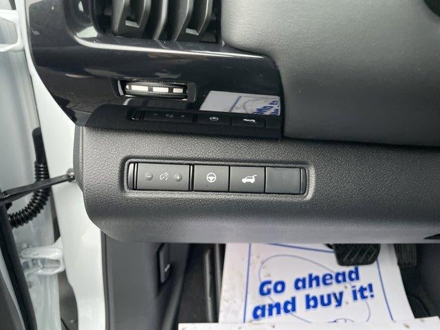 2026 Nissan Pathfinder SV 4WD