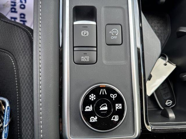 2026 Nissan Pathfinder SV 4WD