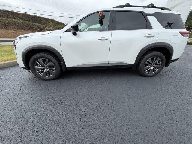 2026 Nissan Pathfinder SV 4WD