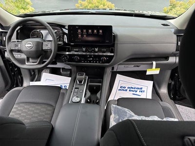 2026 Nissan Pathfinder SV 4WD