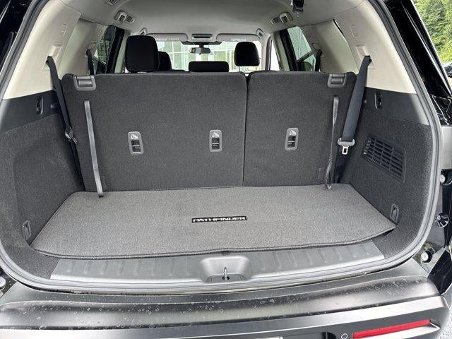 2026 Nissan Pathfinder SV 4WD