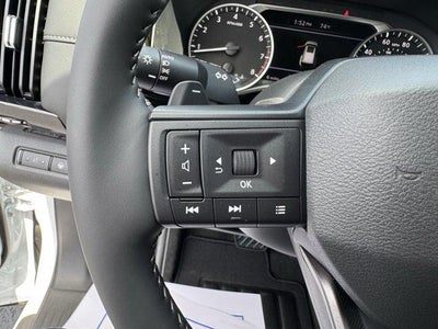 2026 Nissan Pathfinder SV 4WD